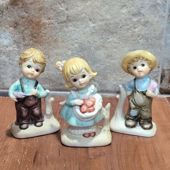 Vintage Norleans Boy and Girl Figurines Set of 3 - Picture 12 of 12